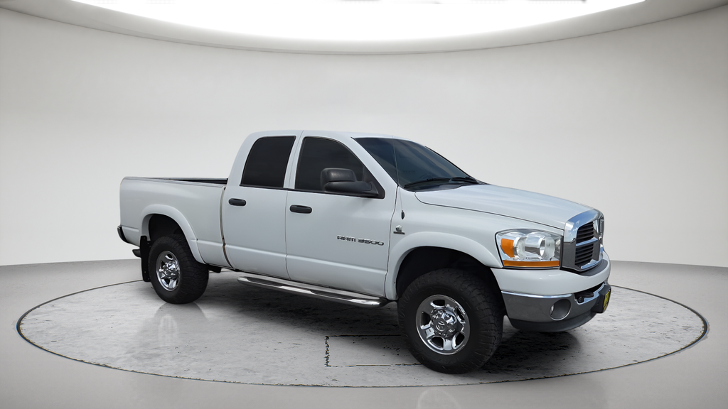 Used 2006 White Dodge SLT image 4