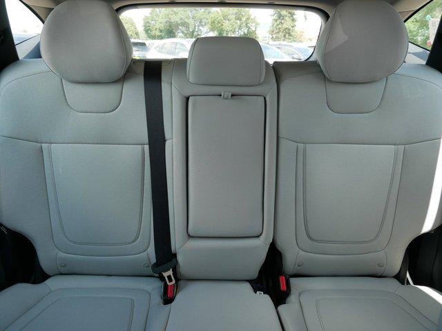 New 2026 Hampton Gray Hyundai SE image 7