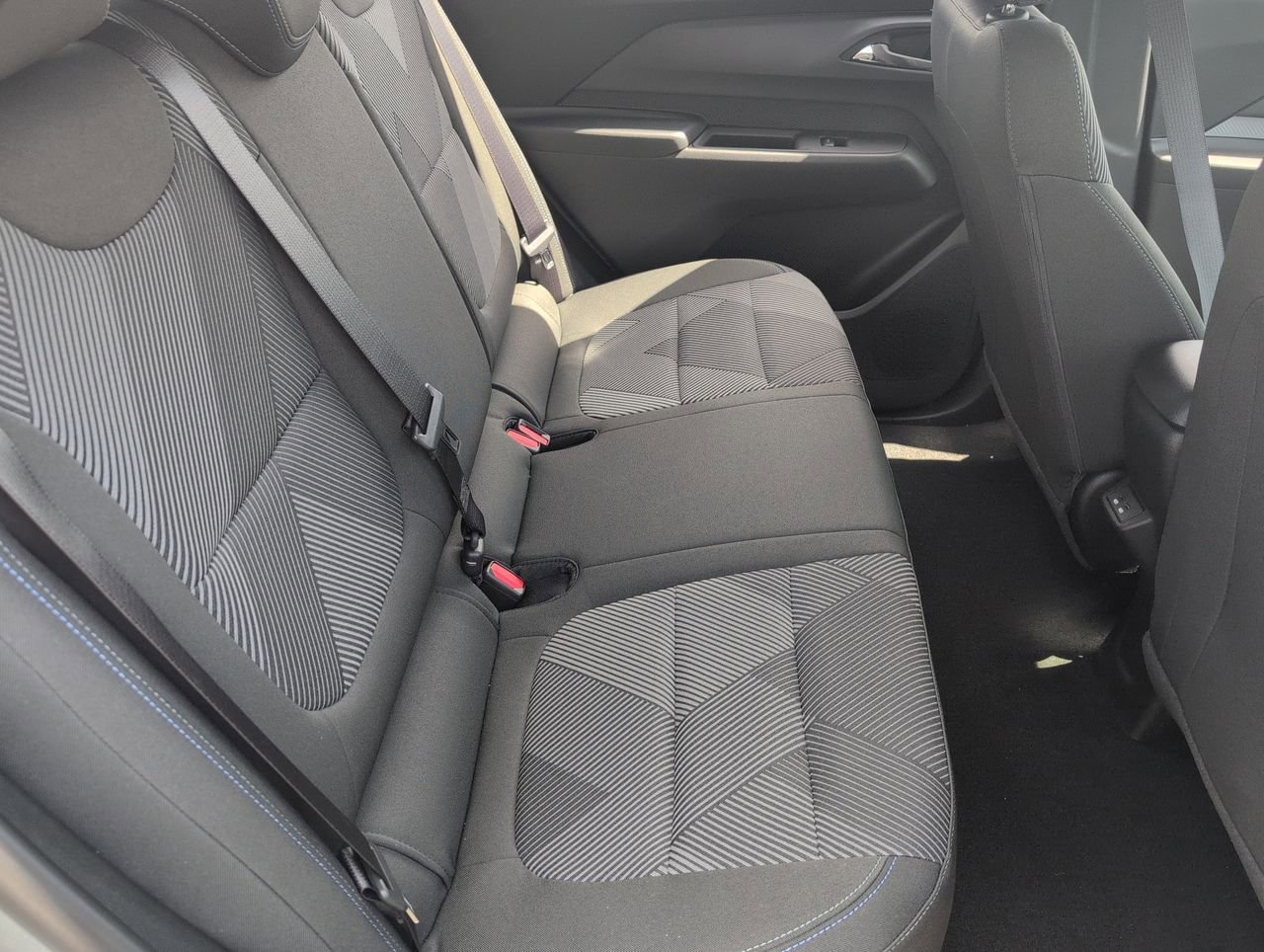 2027 Chevrolet Bolt LT - Photo 24