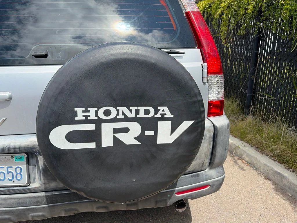 Used 2005 Silver Honda LX image 20