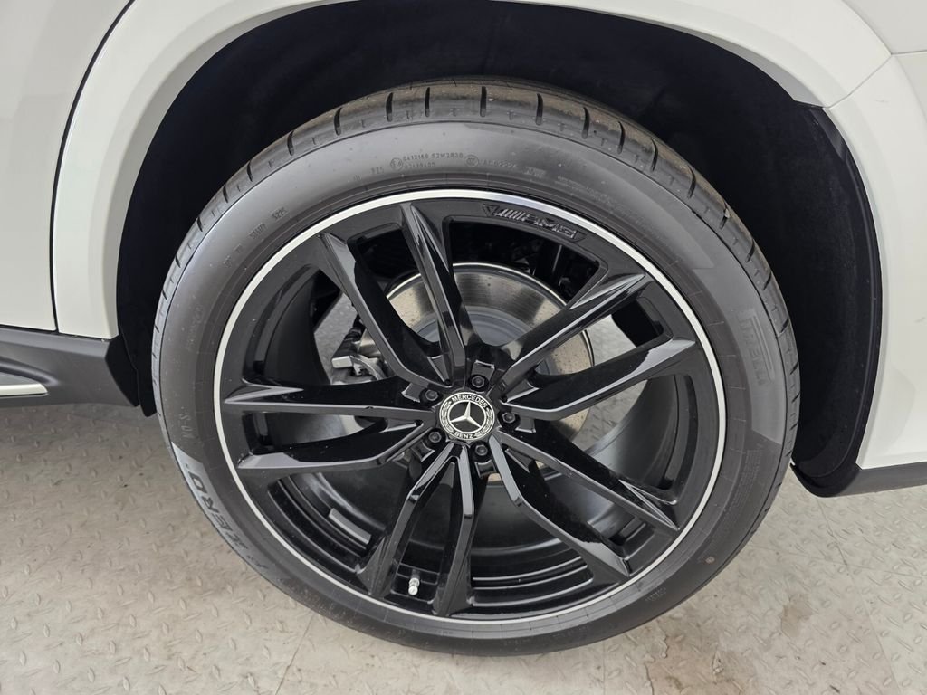 New 2026 Polar White Mercedes-Benz GLS 450 image 11