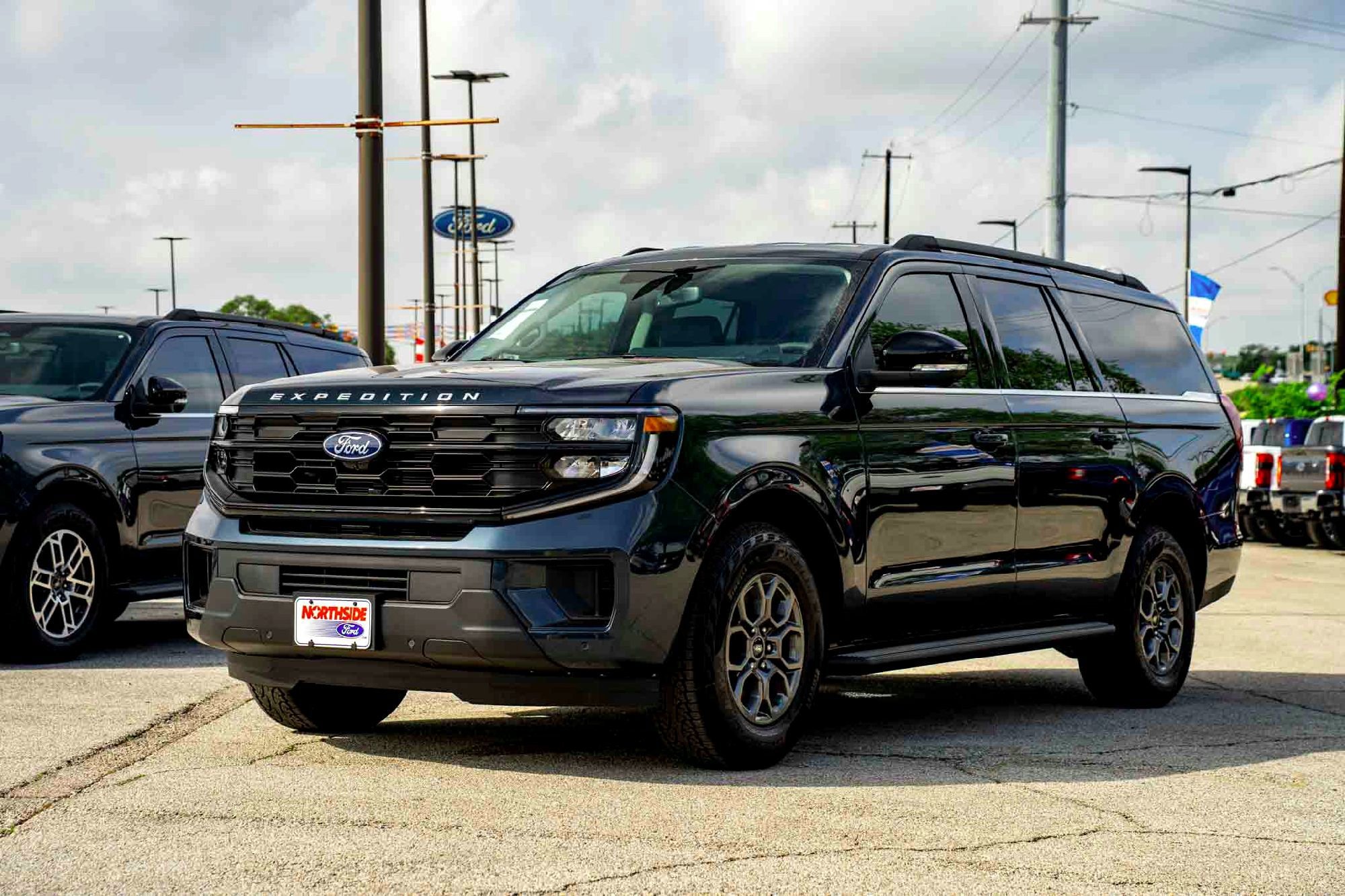 New 2026 Stone Blue Metallic Ford Active image 7