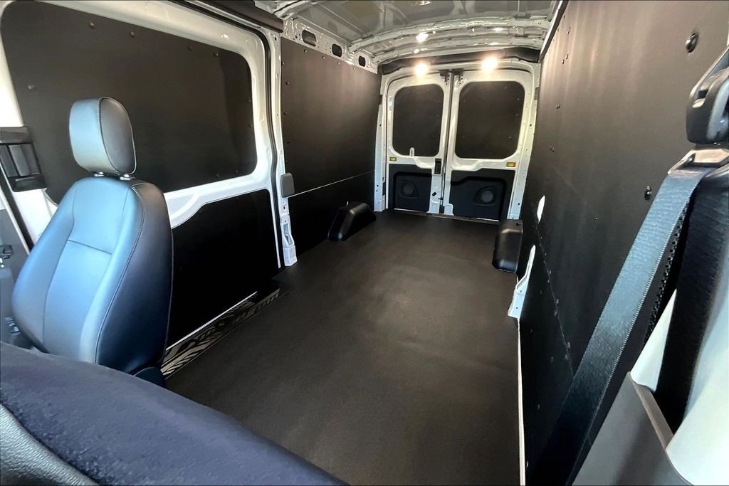 2026 Ford Transit Van Base - Photo 7
