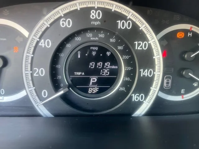 Used 2013 Gray Honda EX image 9