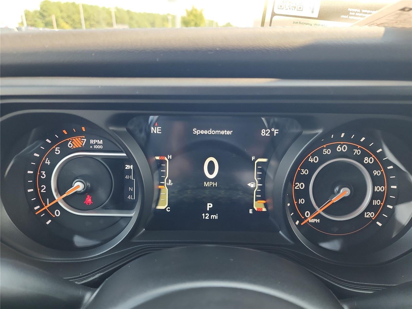 2025 Jeep Wrangler 4-Door Sahara - Photo 17
