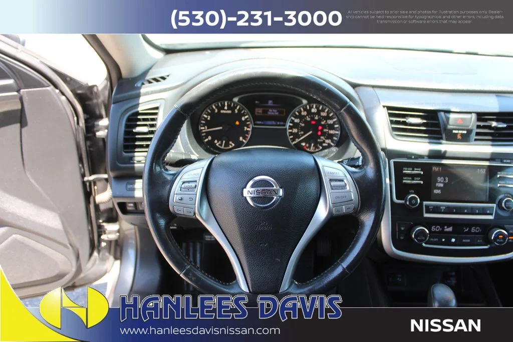 Used 2016 Gray Nissan 2.5 SV image 17
