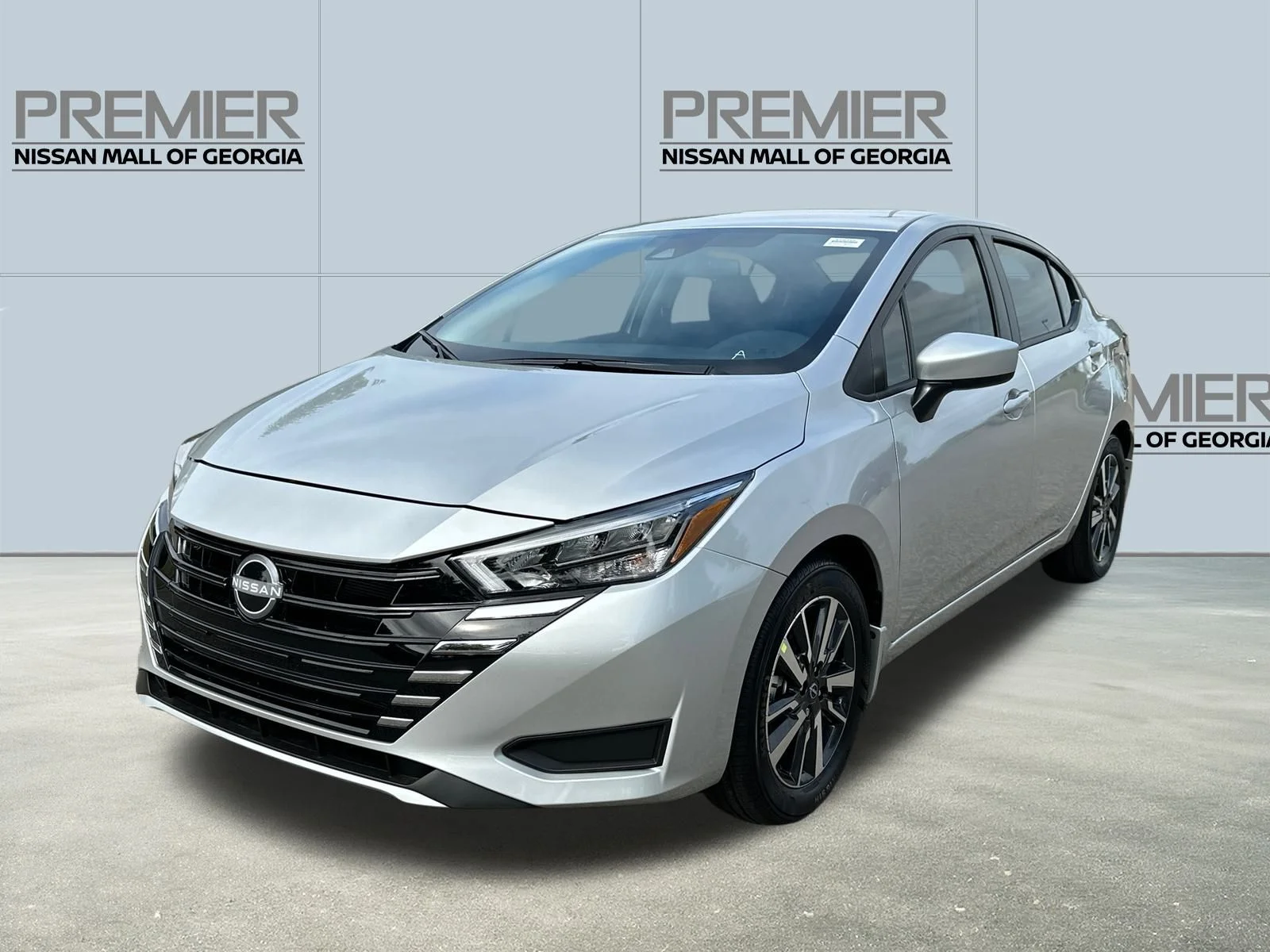 2025 Nissan Versa 1.6 SV CVT's photo