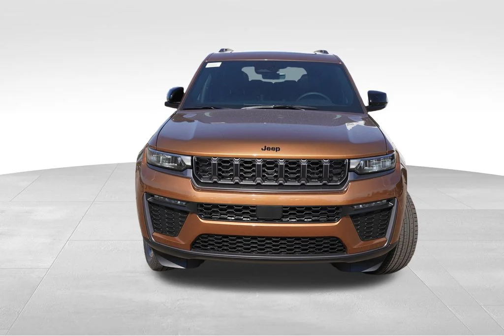 New 2026 Copper Shino Metallic Clearcoat Jeep Limited image 8