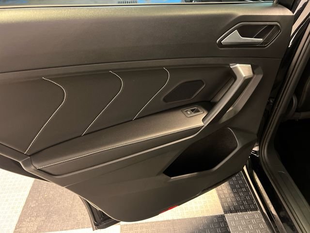Certified Used 2022 Black Volkswagen 2.0T SE R-Line Black image 18