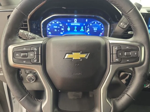 Used 2023 Summit White Chevrolet LT image 29