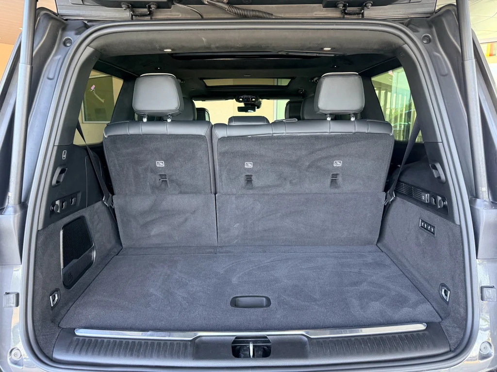 Used 2022 Baltic Gray Metallic Clearcoat Jeep Series II image 34