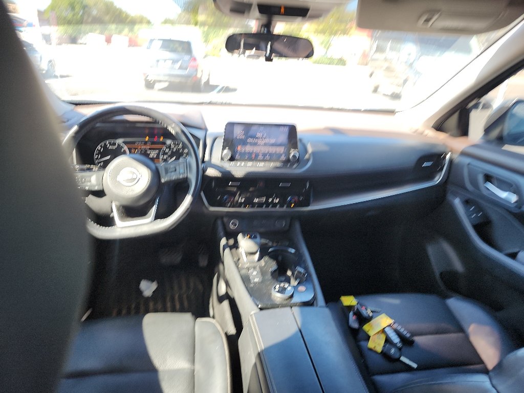 Used 2022 Super Black Nissan SV image 13