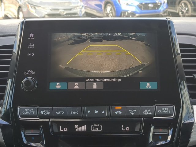 Used 2018 Silver Honda EX-L image 26