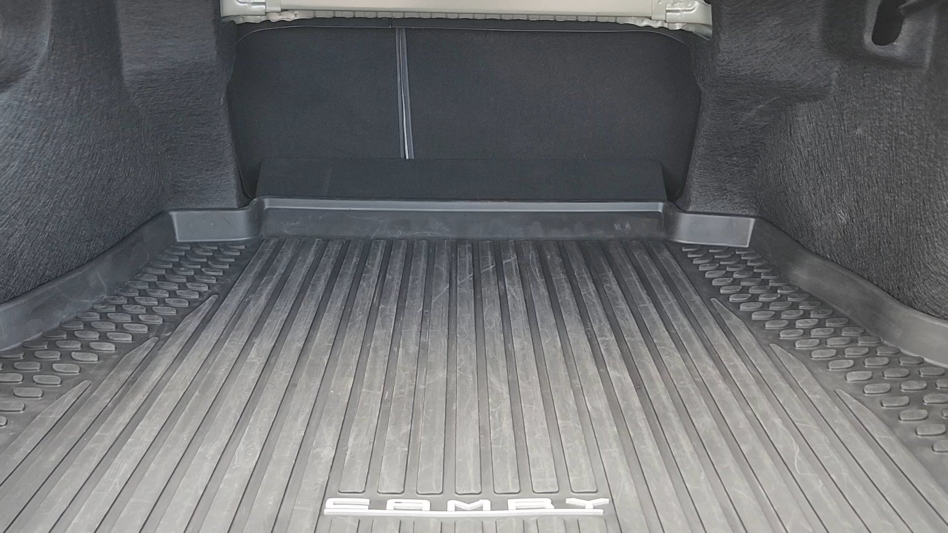 Used 2023 Predawn Gray Mica Toyota XLE image 19