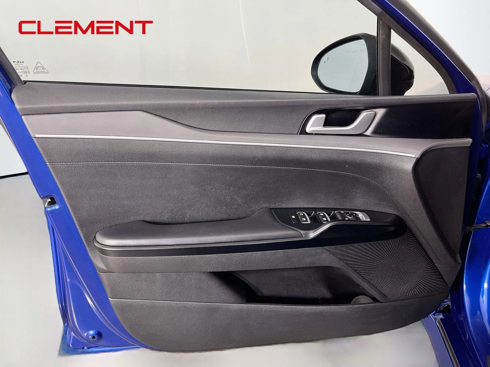 Used 2022 Blue Kia GT-Line image 25