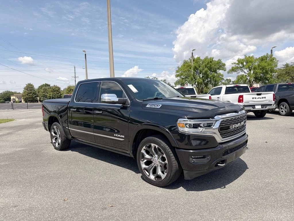 2020 RAM 1500 Limited 4x4 Crew Cab 5'7's photo