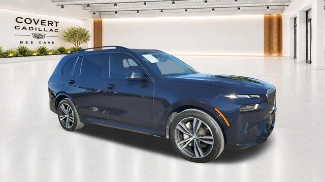 2023 BMW X7 xDrive40i