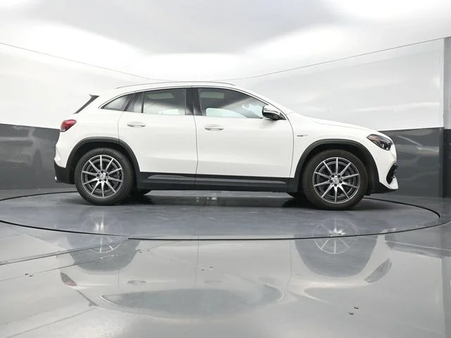 Used 2021  Mercedes-Benz GLA 45 AMG® image 38