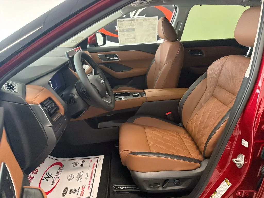 New 2026 Scarlet Ember Tintcoat Nissan Platinum image 12
