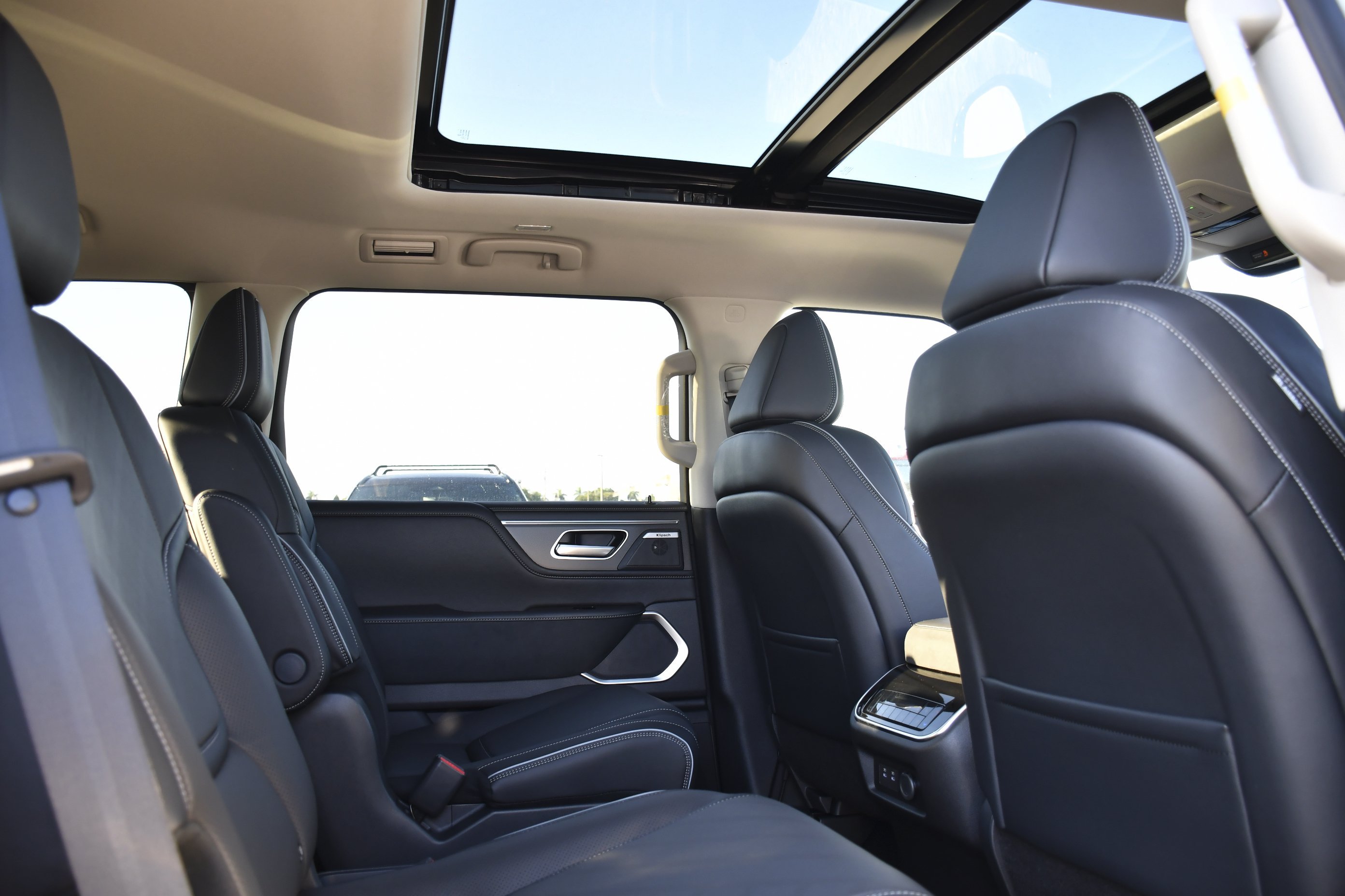 New 2027 DYNAMIC METAL INFINITI Luxe 2WD image 25