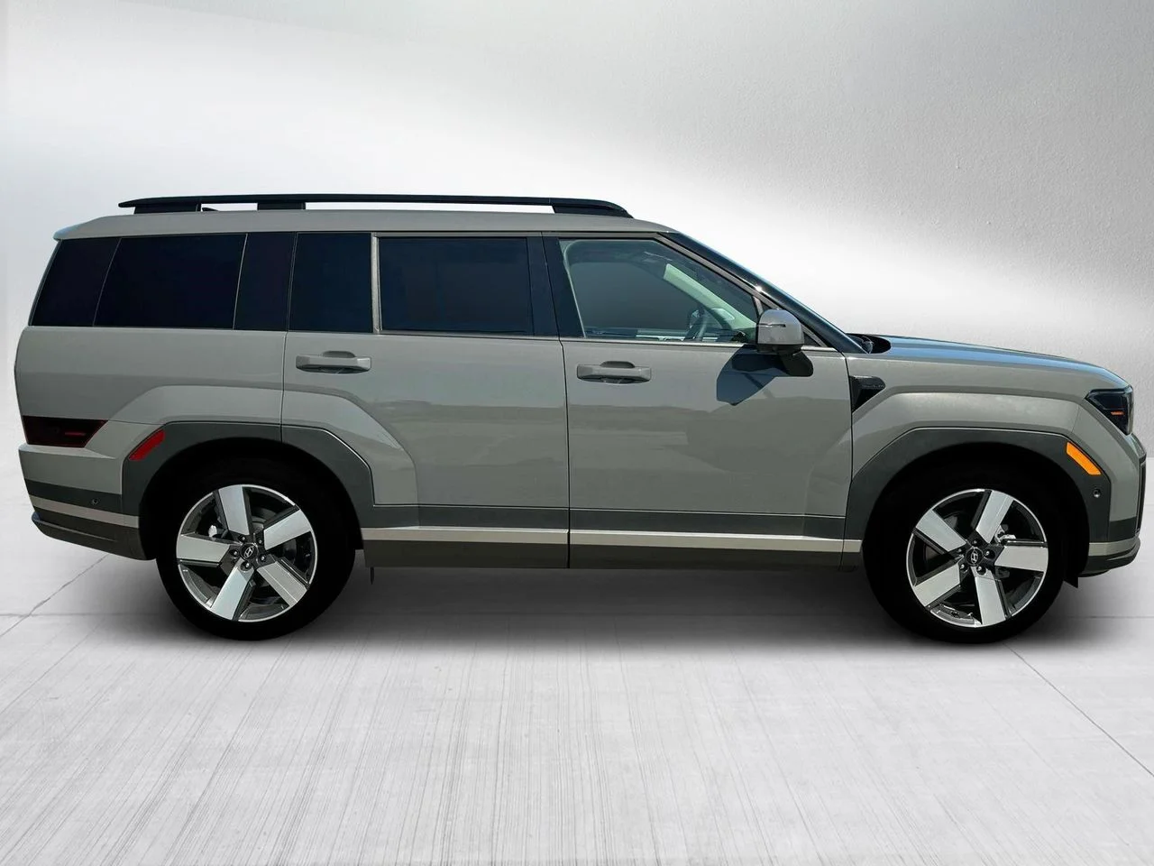 New 2026 Hampton Gray Hyundai Limited image 9