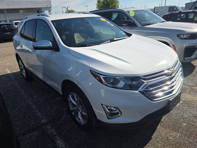 Used 2020 Chevrolet Equinox Premier with VIN 3GNAXNEV1LS700695 for sale in Lakewood, NJ