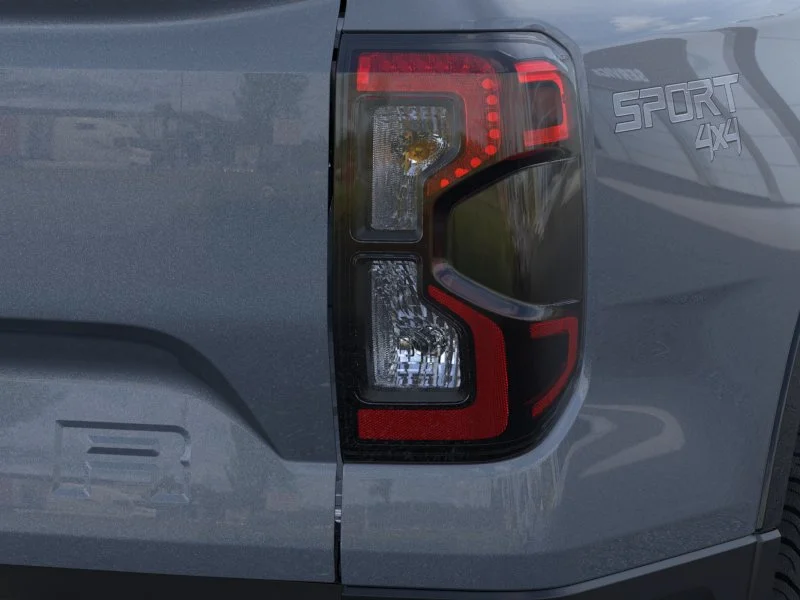 New 2025 Azure Gray Metallic Tri-coat Ford XLT image 21