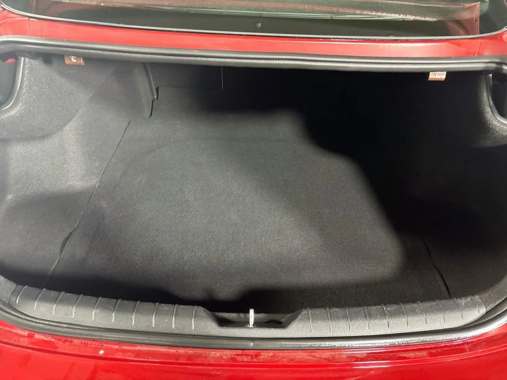 Used 2025 Red Hyundai SEL image 20