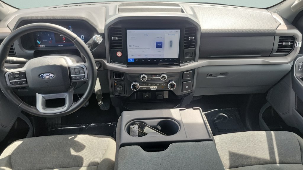 2025 Ford F-150 XLT - Photo 11
