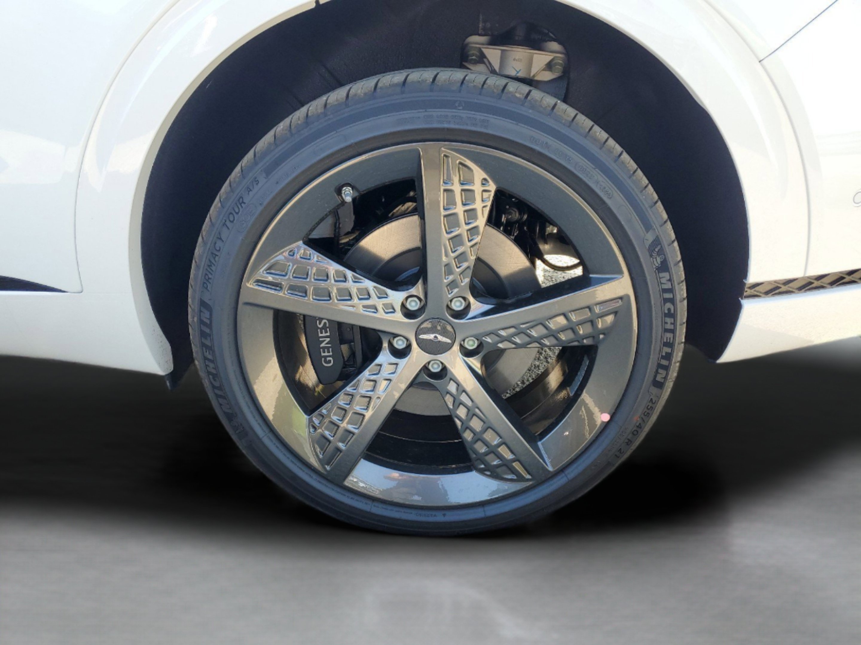 New 2025 Uyuni White Genesis 3.5T Sport image 6