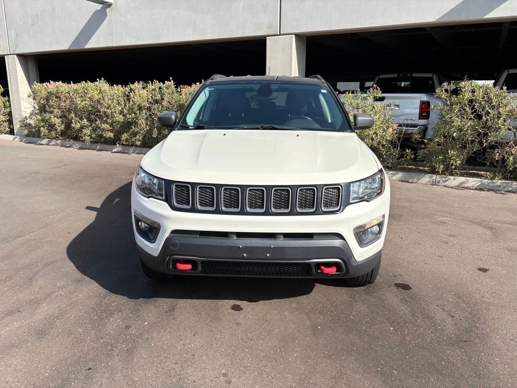 Used 2019 White Jeep Trailhawk image 3
