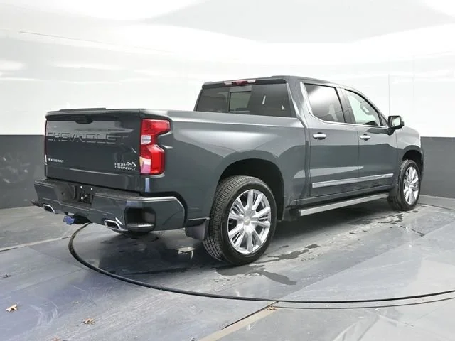 2026 Chevrolet Silverado 1500 High Country - Photo 9