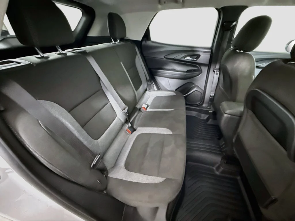 Used 2023 White Chevrolet LT image 24