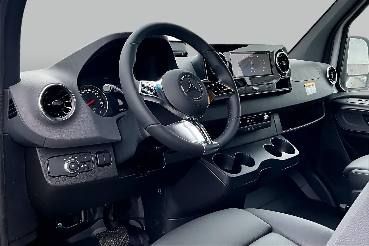 New 2026 Arctic White Mercedes-Benz  image 10