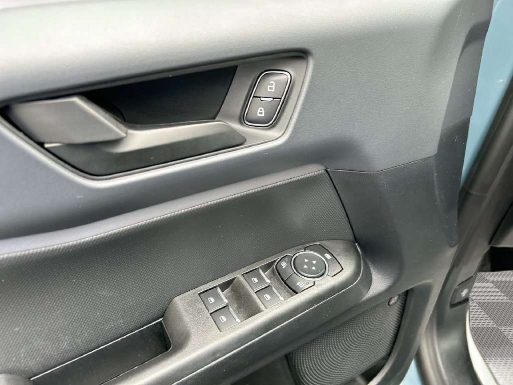 Used 2021  Ford Outer Banks image 24