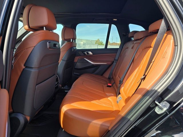 New 2026 Black Sapphire Metallic BMW xDrive50e image 13