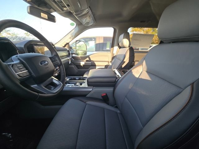 2025 Ford F-150 Lariat - Photo 8