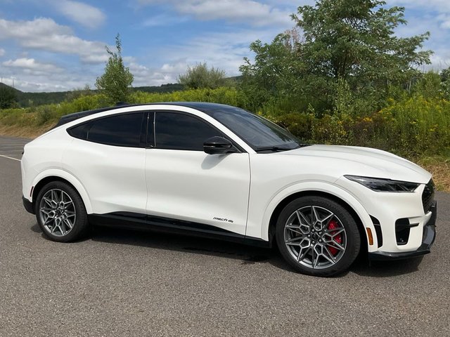 2025 Ford Mustang Mach-E