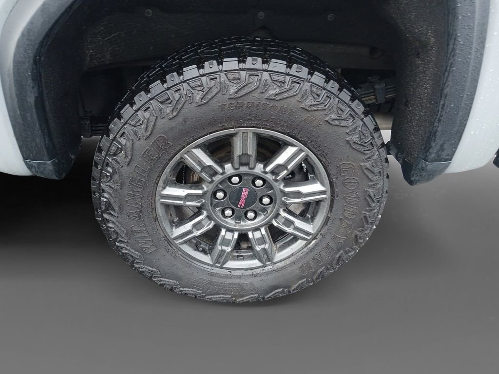 Used 2024 Gray GMC AT4X image 8