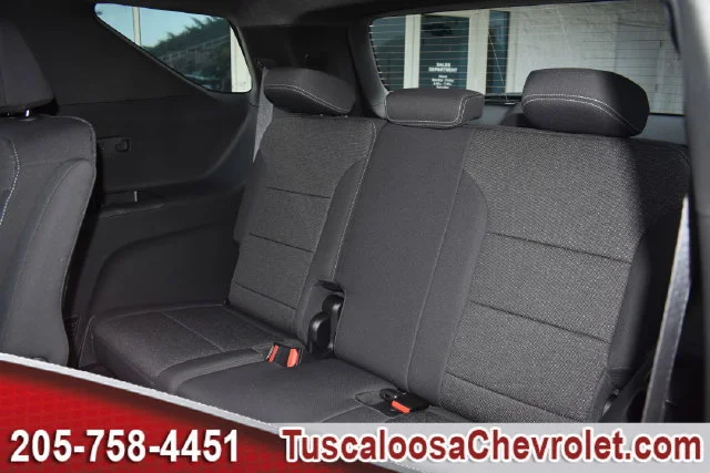New 2027 Mosaic Black Metallic Chevrolet LT image 19