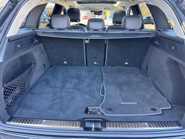 Used 2021 Gray Mercedes-Benz GLC 300 image 13