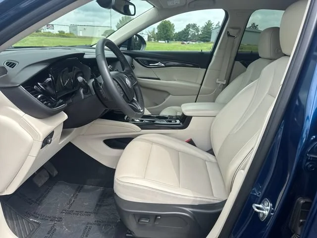 Used 2023 Sapphire Metallic Buick Essence image 11