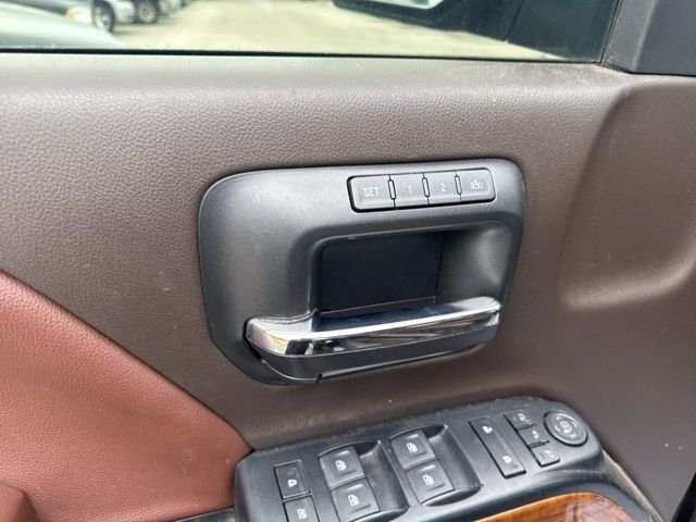 Used 2018 Black Chevrolet High Country image 42