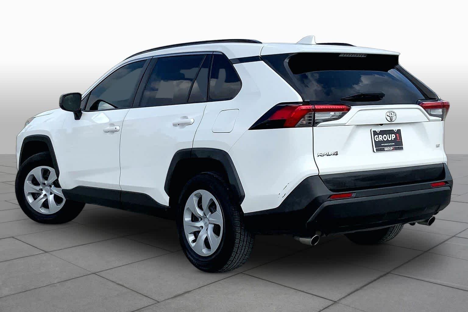 Used 2019 Super White Toyota LE image 12
