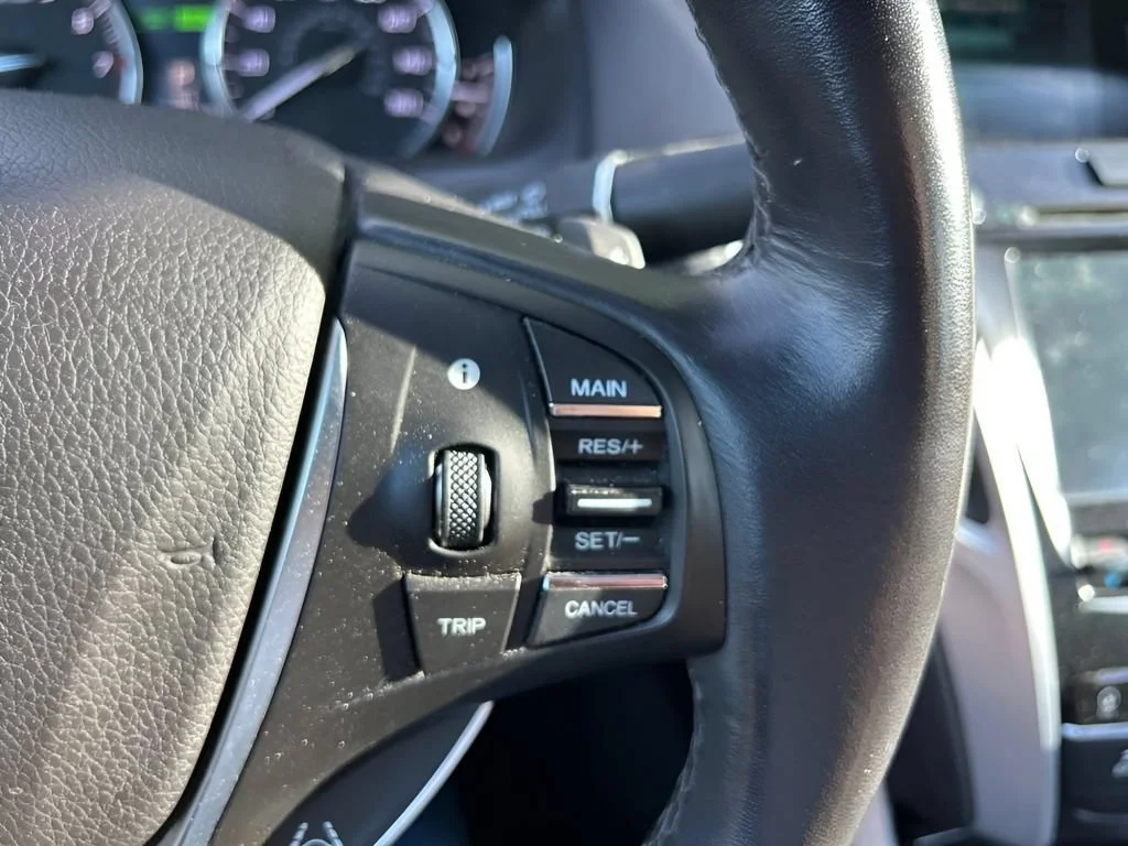 Used 2017 Modern Steel Metallic Acura 3.5L V6 image 24