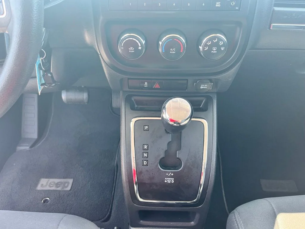 Used 2012 Gray Jeep Sport image 21