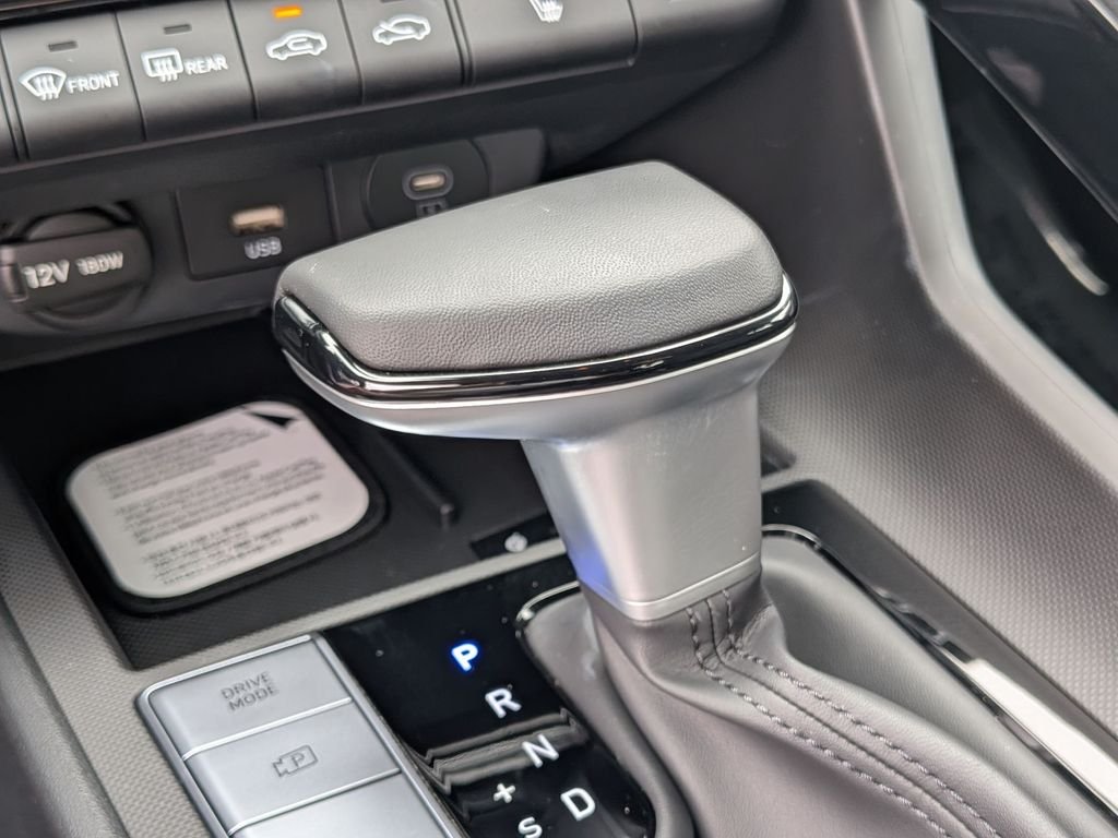 2026 Hyundai Elantra Limited - Photo 25