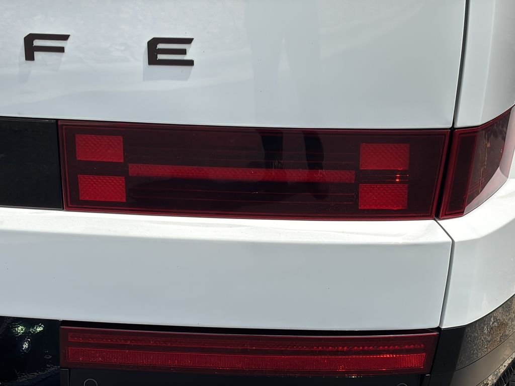 Used 2024 Serenity White Hyundai Calligraphy image 44