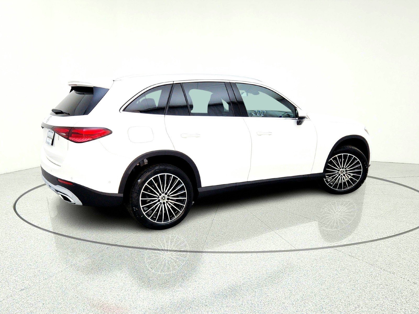 New 2026 Polar White Mercedes-Benz GLC 300 SUV image 31