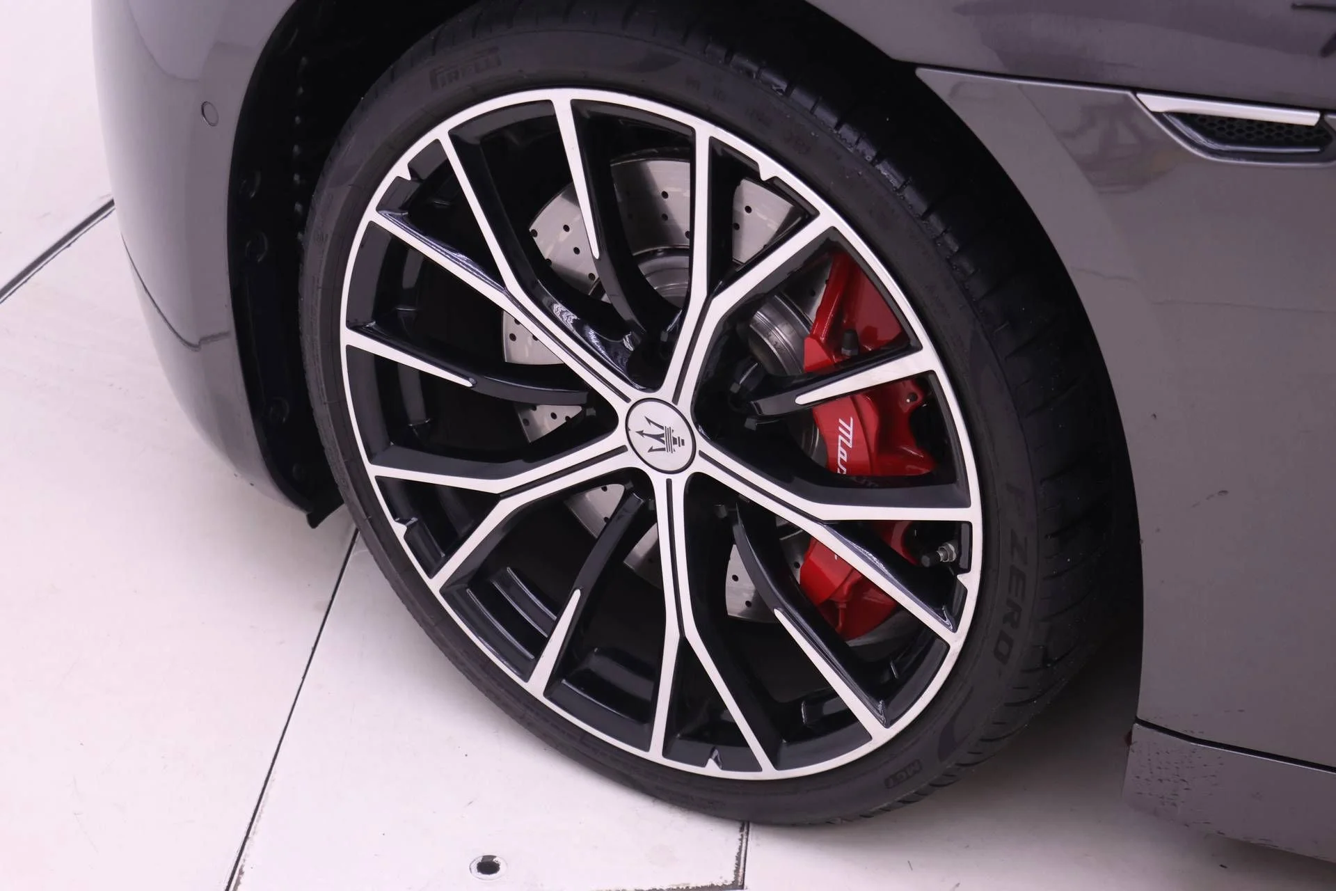 Certified Used 2024 Silver Maserati Modena image 19